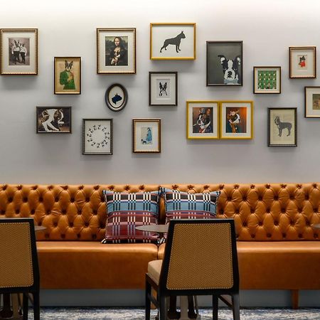 Hotel Commonwealth Бостон Экстерьер фото